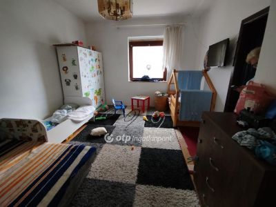 Eladó családi ház Bóly