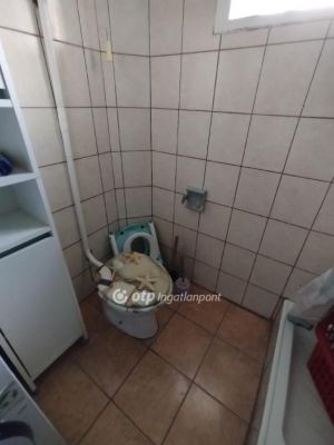 Eladó családi ház Bóly