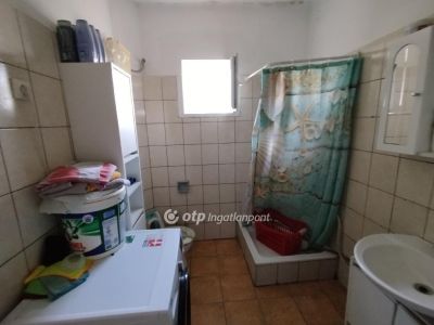 Eladó családi ház Bóly