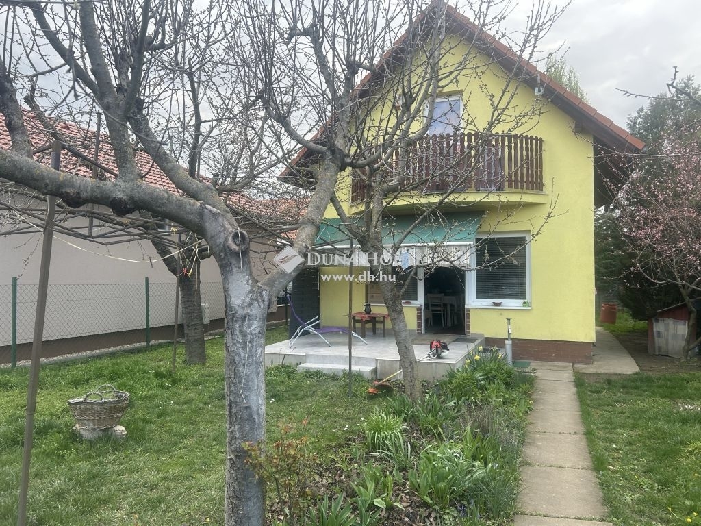 Eladó nyaraló Szolnok