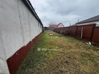Eladó családi ház Hajdúsámson