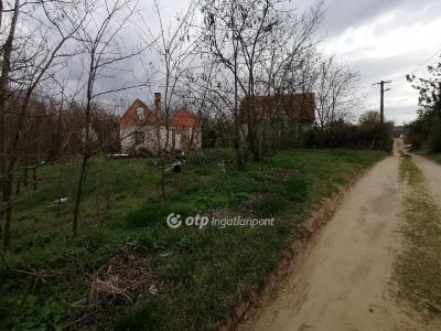 Eladó lakóövezeti telek Hajdúsámson