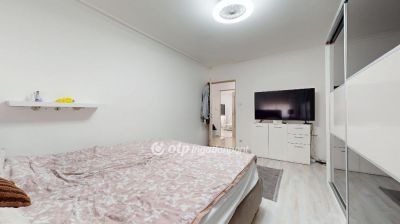 Eladó családi ház Sajószentpéter