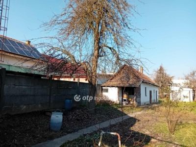 Eladó családi ház Biharkeresztes