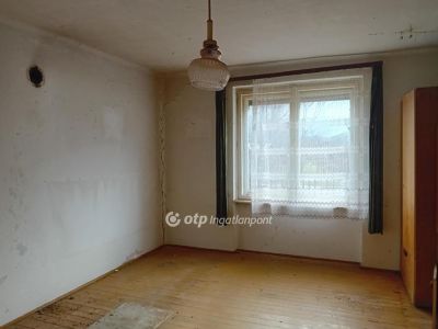 Eladó családi ház Biharkeresztes