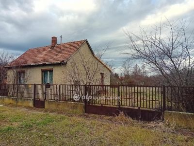 Eladó családi ház Biharkeresztes