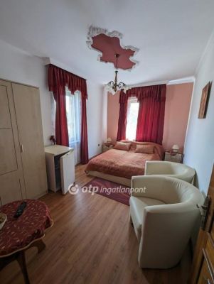 Eladó nyaraló Tiszacsege