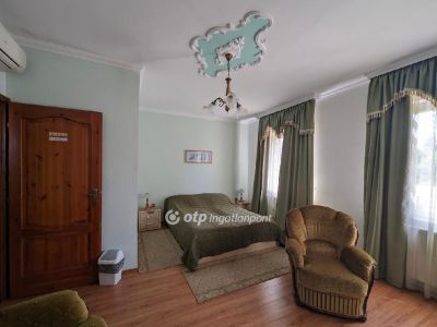 Eladó nyaraló Tiszacsege