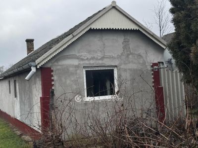 Eladó családi ház Hajdúsámson