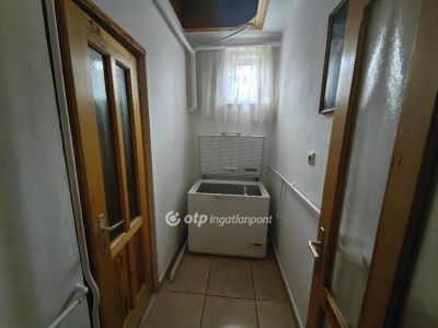 Eladó családi ház Túrkeve
