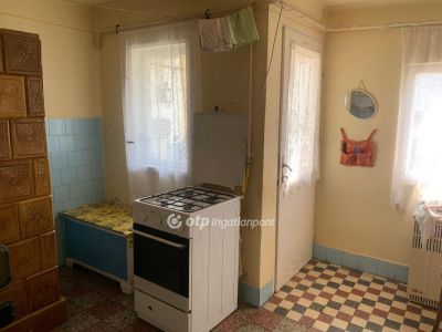 Eladó családi ház Újfehértó