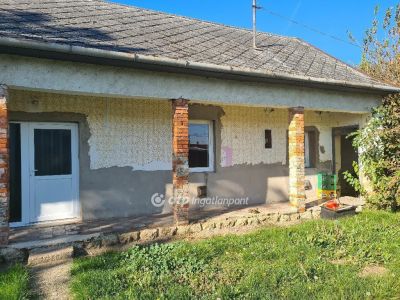 Eladó családi ház Balmazújváros