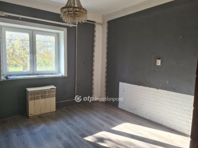Eladó családi ház Balmazújváros