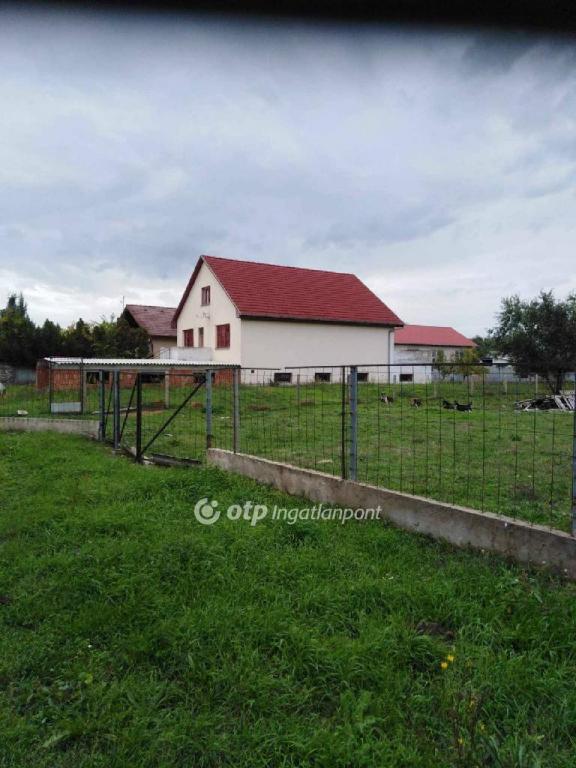 Eladó nyaraló Debrecen
