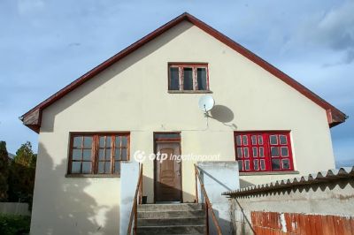 Eladó nyaraló Debrecen
