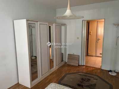 Kiadó lakás Pécs
