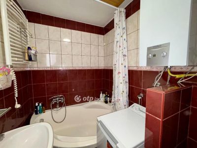 Eladó házrész Debrecen