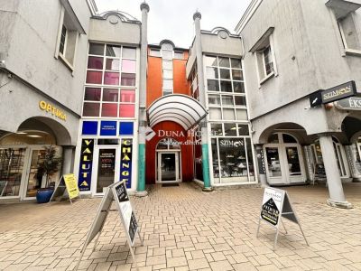 Eladó irodahelység irodaházban Zalaegerszeg