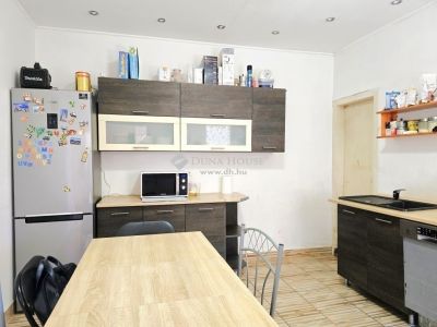 Eladó családi ház Pécs