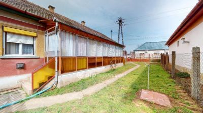 Eladó családi ház Nyírtelek