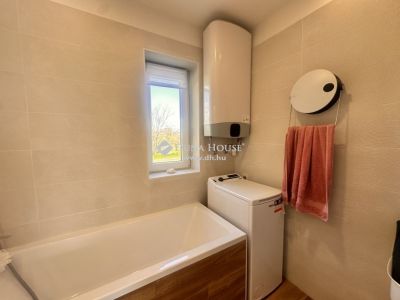 Eladó családi ház Zalaegerszeg