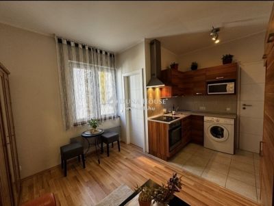 Eladó lakás Budapest