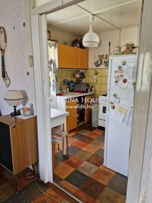 Eladó nyaraló Balatonvilágos