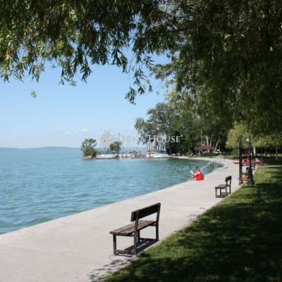 Eladó nyaraló Balatonvilágos