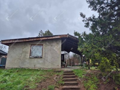 Eladó nyaraló Monor Monorierdő