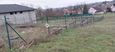 Eladó lakóövezeti telek Dány