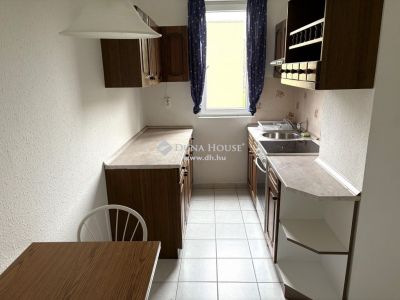 Kiadó lakás Esztergom