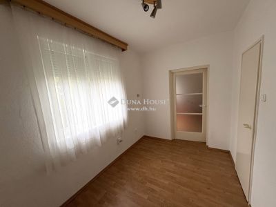 Kiadó lakás Esztergom