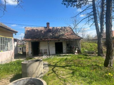 Eladó családi ház Tápiószőlős