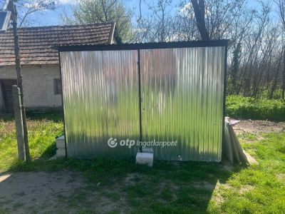 Eladó családi ház Tápiószőlős