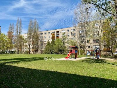 Eladó lakás Kecskemét