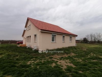 Eladó általános mezőgazdasági ingatlan Debrecen