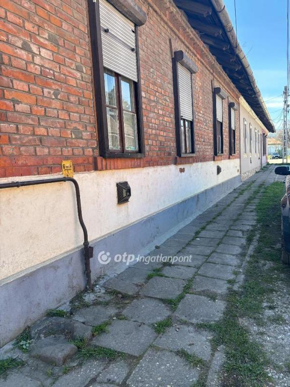 Eladó családi ház Miskolc