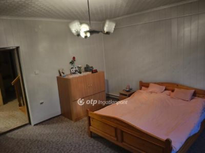 Eladó családi ház Szeghalom