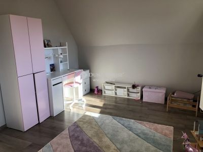 Eladó családi ház Veresegyház