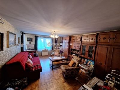 Eladó családi ház Fót