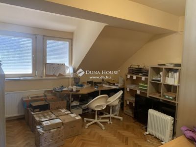 Eladó családi ház Fót