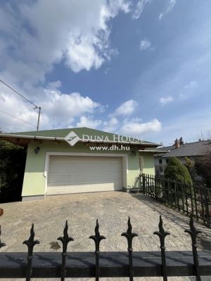 Eladó családi ház Érd