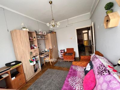 Eladó családi ház Püspökladány