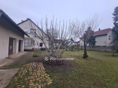 Eladó családi ház Budapest