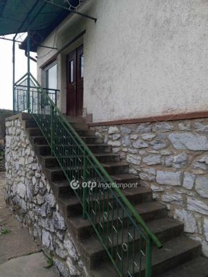 Eladó családi ház Bekölce