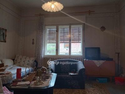 Eladó családi ház Bekölce