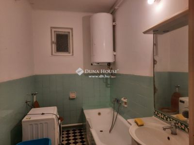 Eladó családi ház Halásztelek