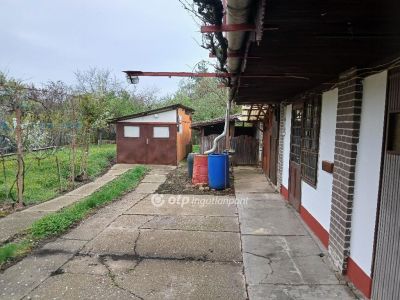 Eladó családi ház Gyöngyös