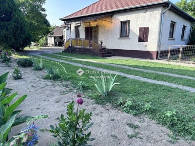 Eladó családi ház Dabas