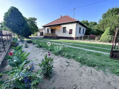 Eladó családi ház Dabas